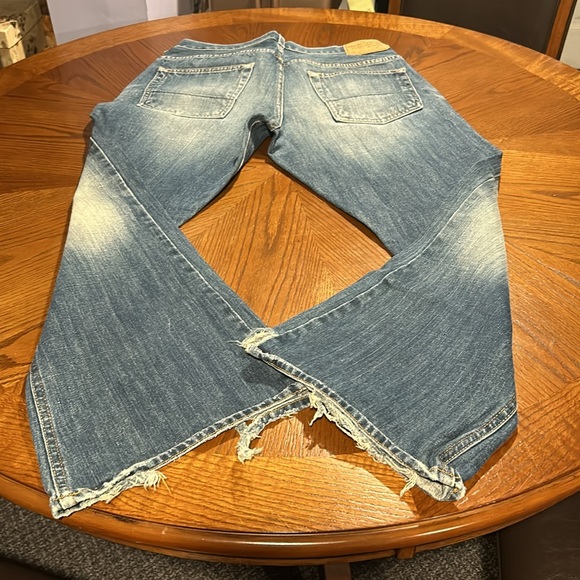 Abercrombie and Fitch flare 32WX 30 L worn-in men’s jeans. - Picture 8 of 9